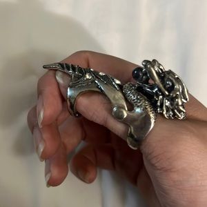 Dragon ring from hot topic in ok condition
